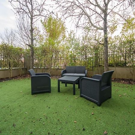 ביוסי-סיינט-ג'ורג' Suite Moderne Familiale 8 Pers - Disney 10M - 2 Sdb מראה חיצוני תמונה