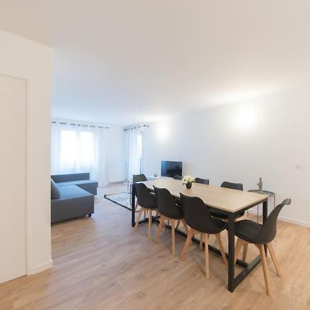 ביוסי-סיינט-ג'ורג' Suite Moderne Familiale 8 Pers - Disney 10M - 2 Sdb מראה חיצוני תמונה